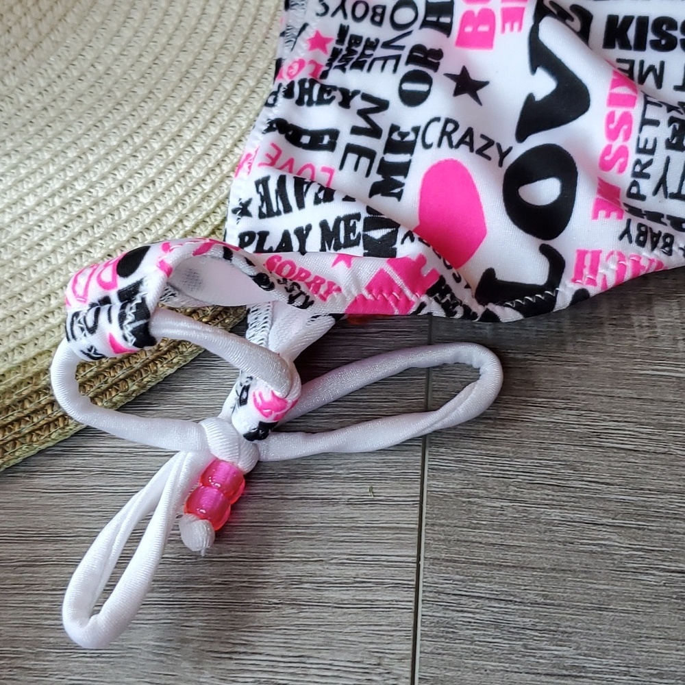 NWT vintage Dangerous curves Love bikini. Size small - Picture 8 of 12